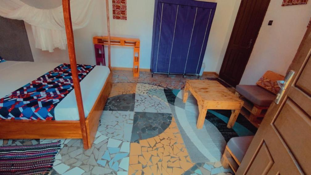 Akwa Guesthouse Котону Екстериор снимка
